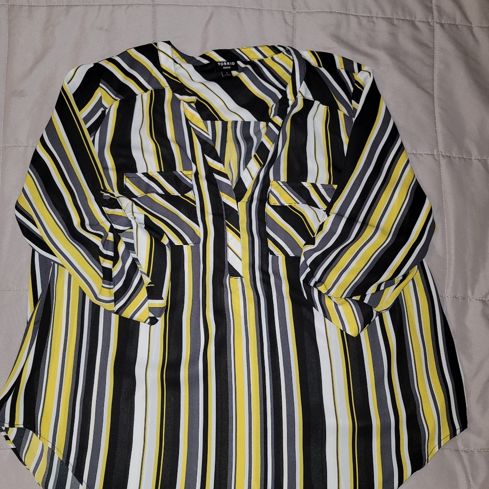 Torrid blouse